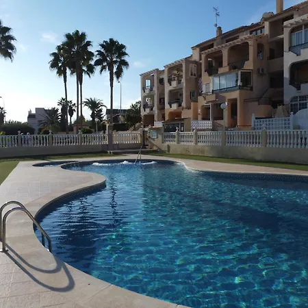 فيلة Privat Baywatch With Seaview La Mata تورّيفيِخا